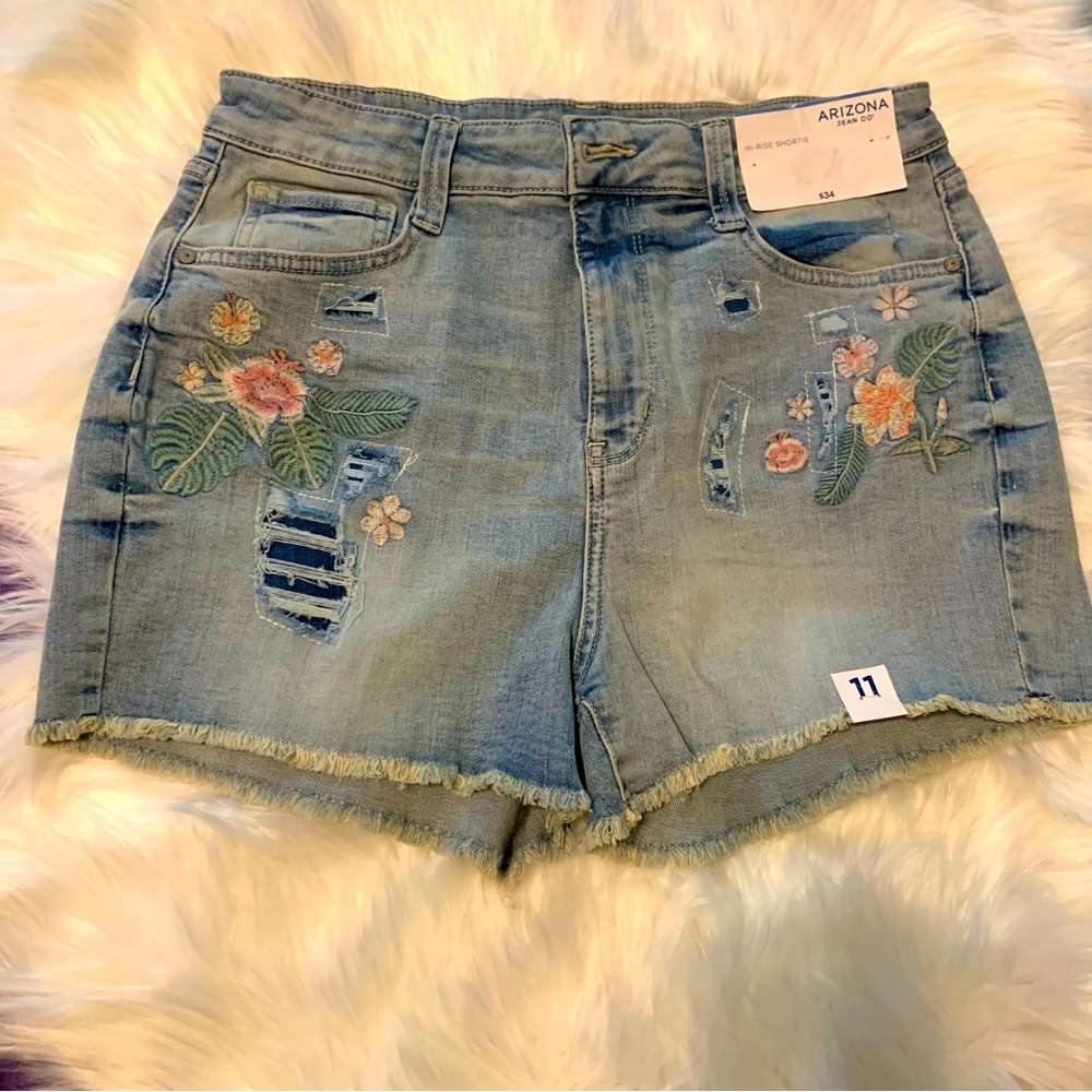Juniors denim short jean
